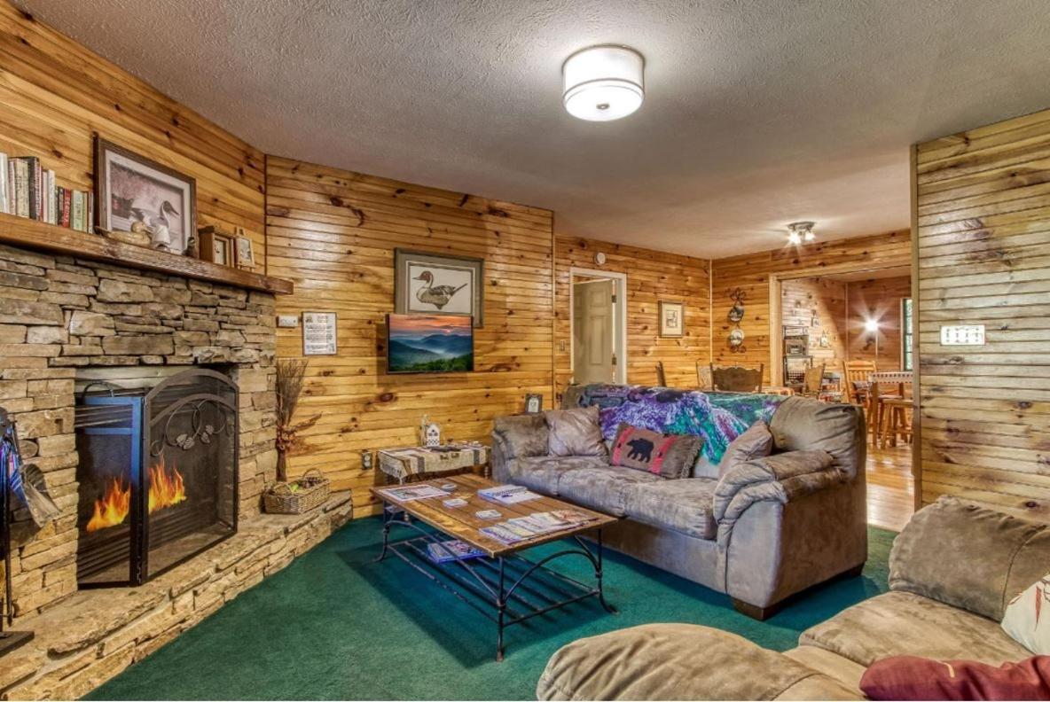 Sunset Ridge Cabin Pigeon Forge Zewnętrze zdjęcie