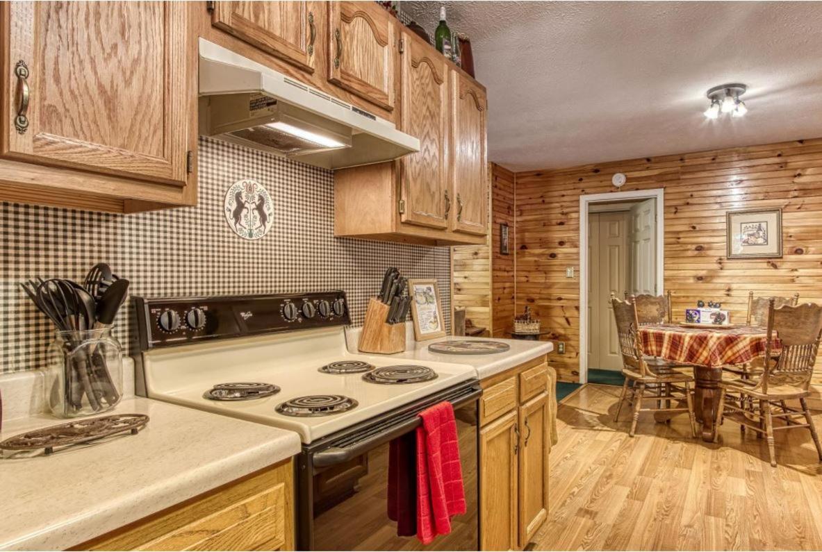 Sunset Ridge Cabin Pigeon Forge Zewnętrze zdjęcie